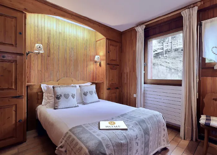 1850: Elegant 3 Pieces, 4 Pers, Balcon & Wifi Au Pied Des Pistes - Fr-1-575-244